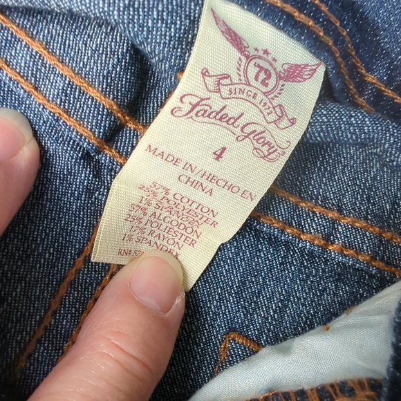 🆕Cuffed Denim Jean Capri NWOT Faded Glory Womens Size 4 Dark Wash Mid Rise - Picture 6 of 8